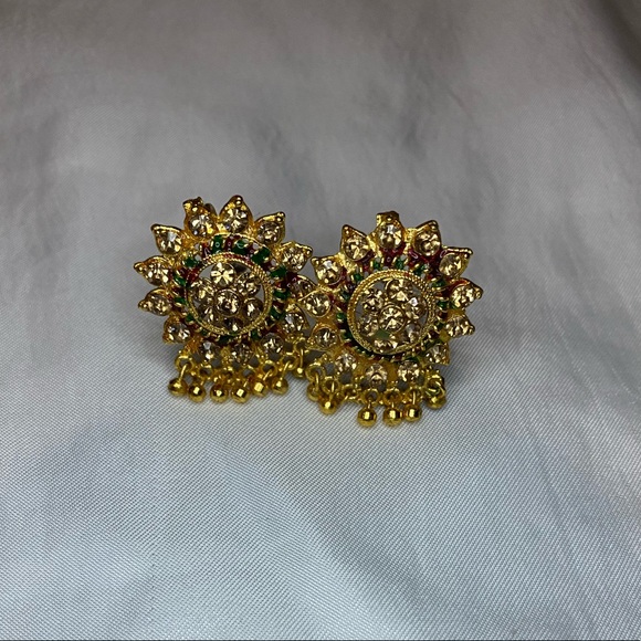 Vintage earrings - Picture 1 of 3